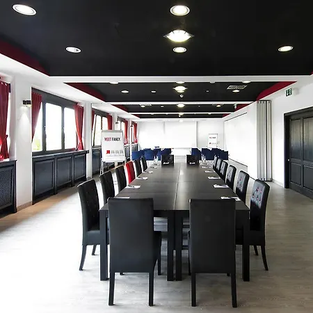 Feriested Dormero Bonn 4*